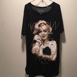 Marilyn Monroe shirt! “I know what I want”